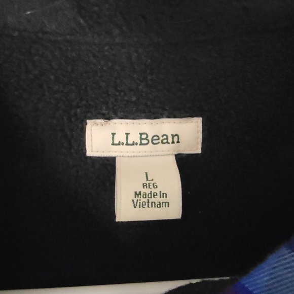 LL Bean fleece-lined plaid flannel shirt - Picture 2 of 3